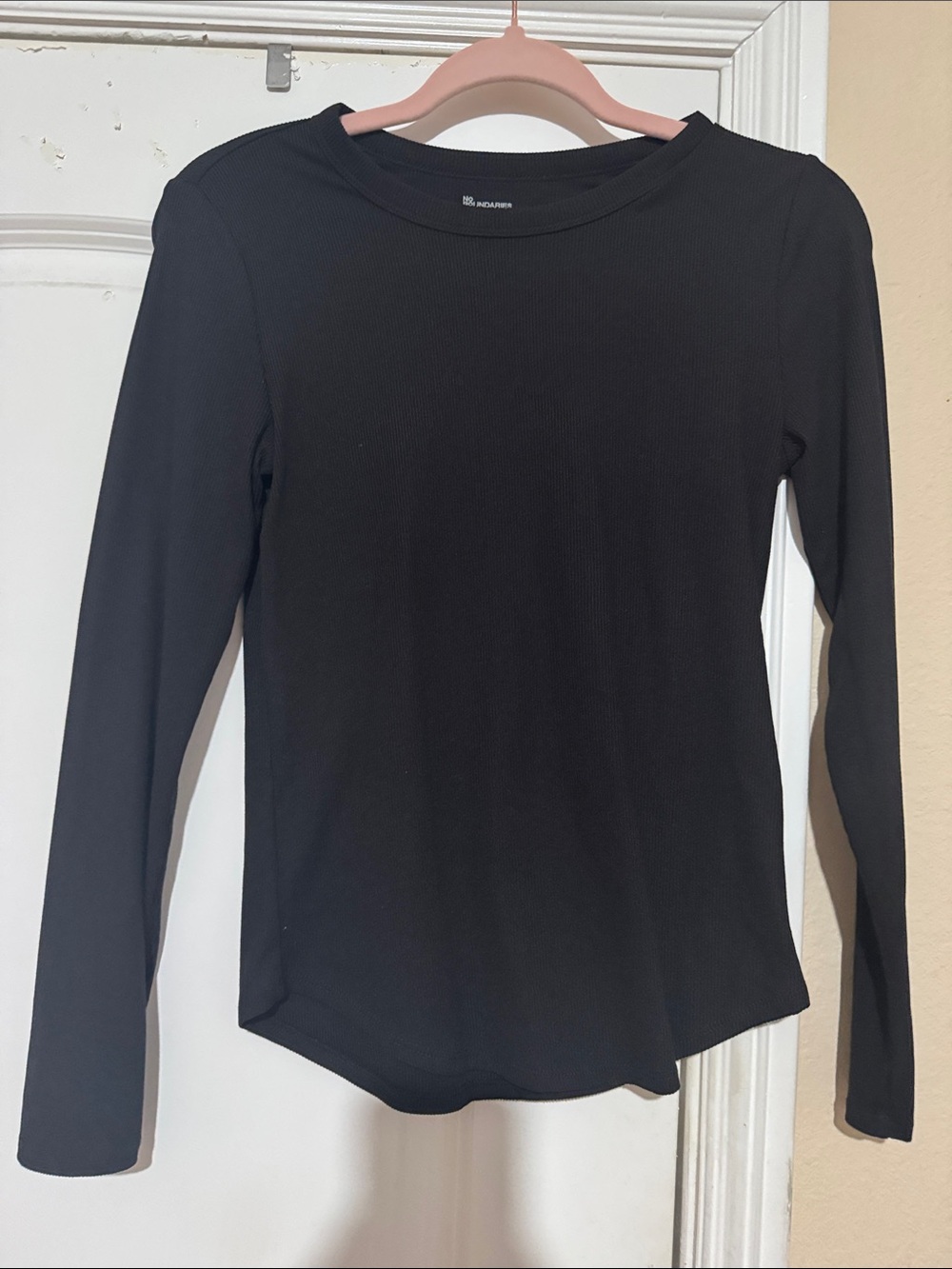 No Boundaries Black Ribbed Long-Sleeve Crewneck Top